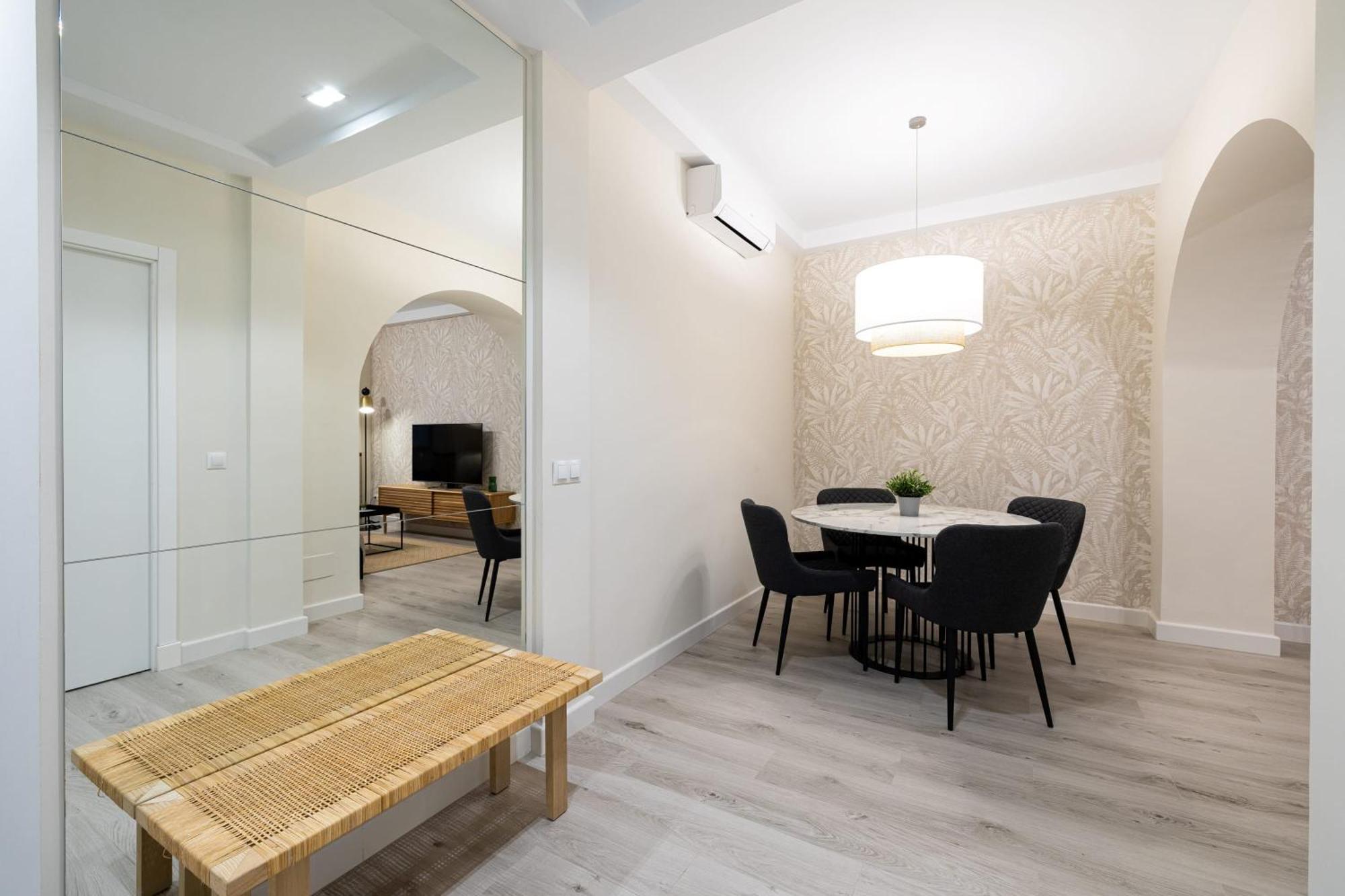 Cozy Apartment In The Heart Of Málaga Eksteriør bilde